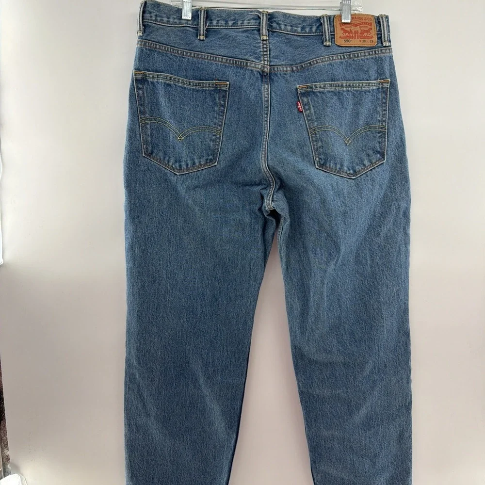 Levis 550 Jeans Mens 38x29 Blue Medium Wash Relaxed Tapered Denim Pants Men